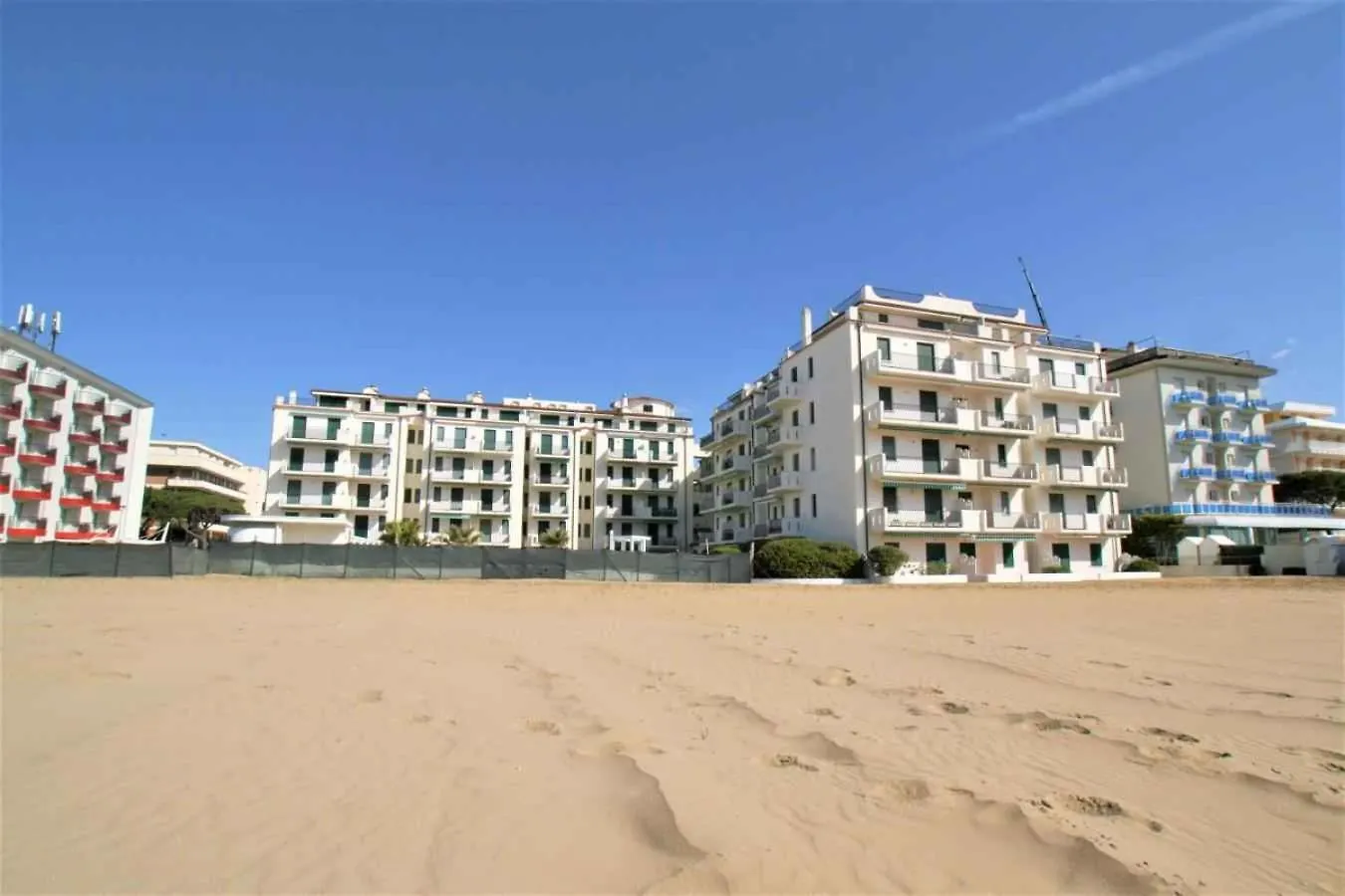 Apartments In Lido Di Jesolo 25362